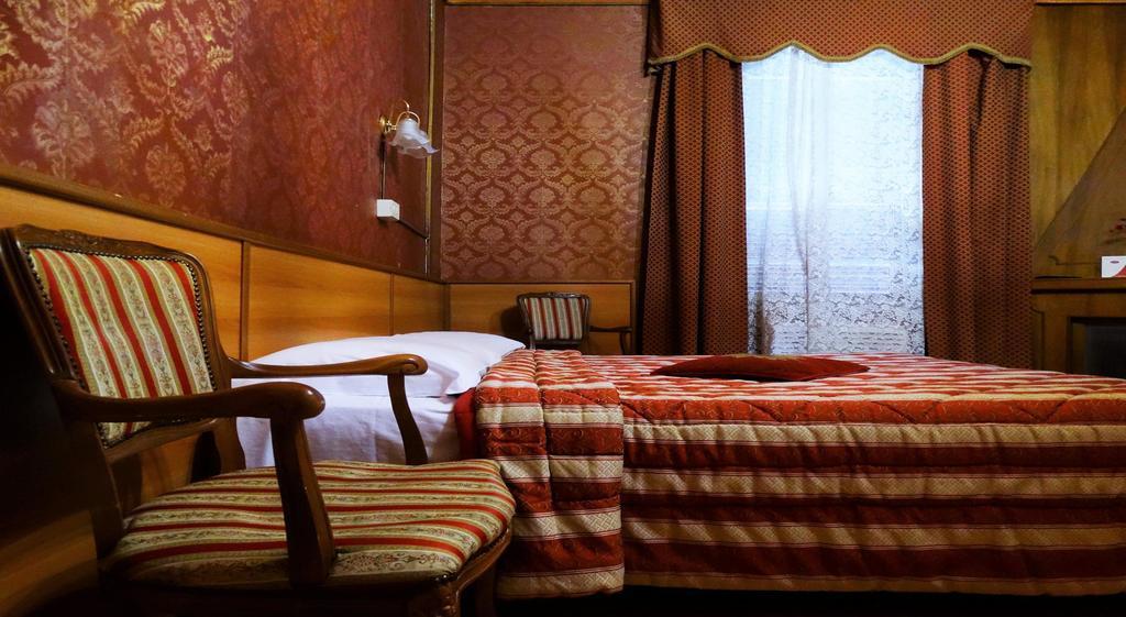 Hotel Cristina Roma Oda fotoğraf